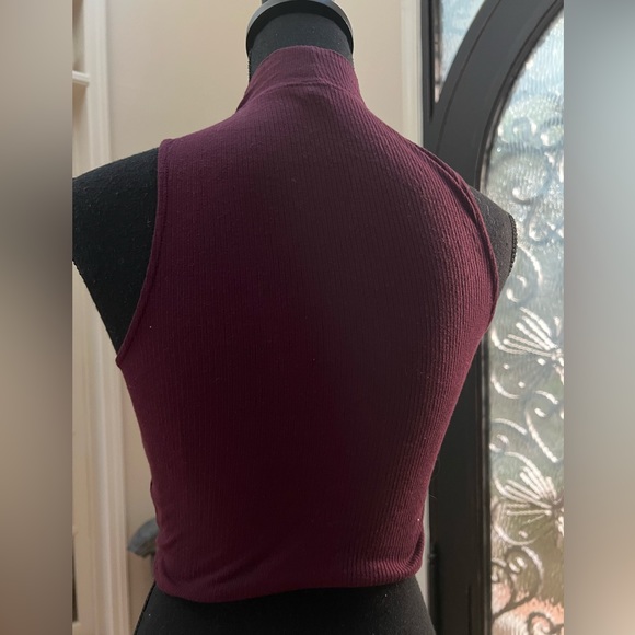 Aeropostale Turtleneck Halter Top 🔔 - Picture 2 of 3